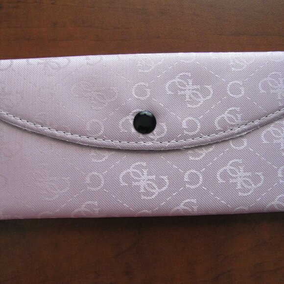 Source Unknown Handbags - * 3/$15 Pink Wallet New Designer Inspired Look